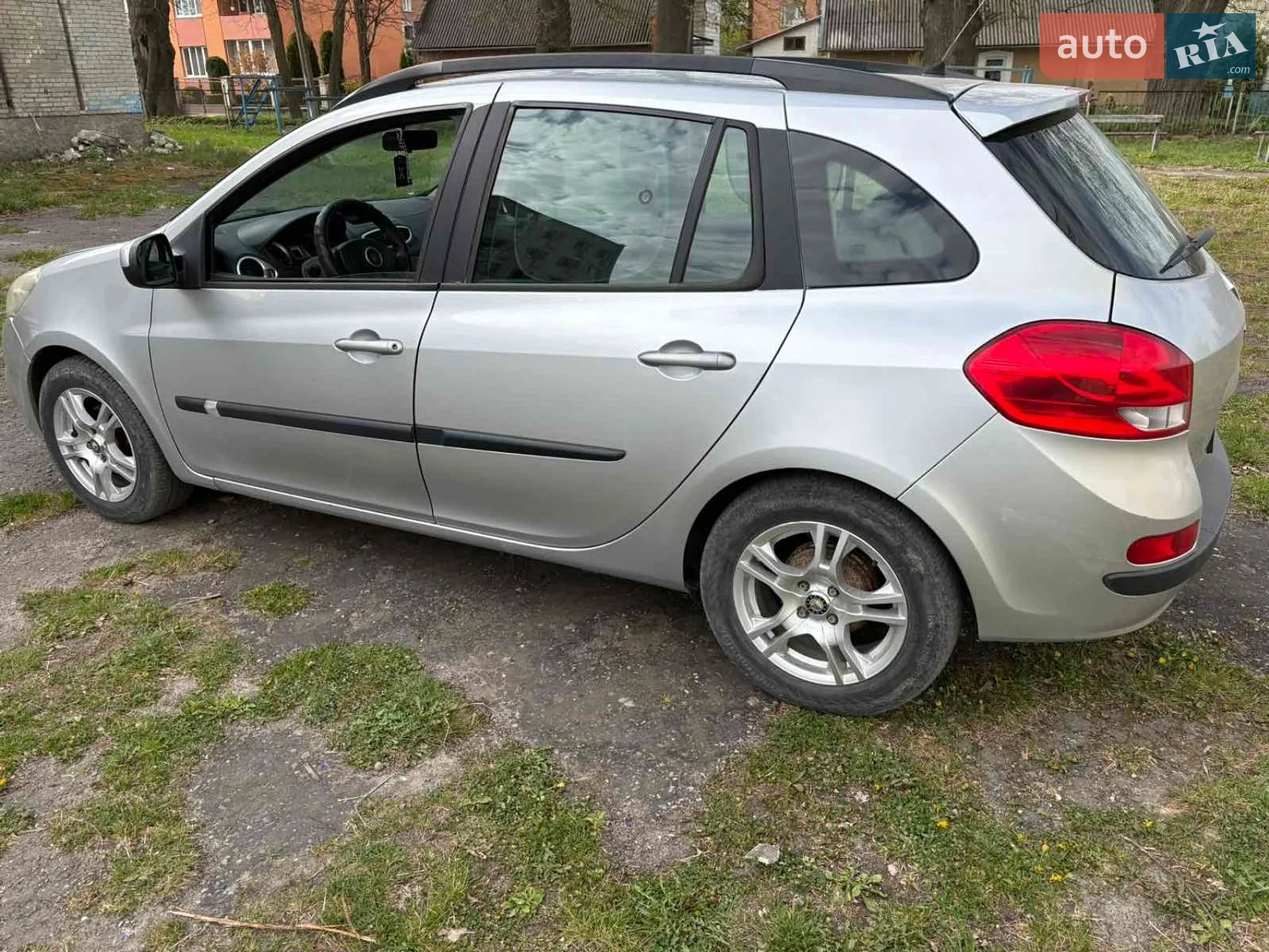 2011 Renault Clio - мініатюра 14