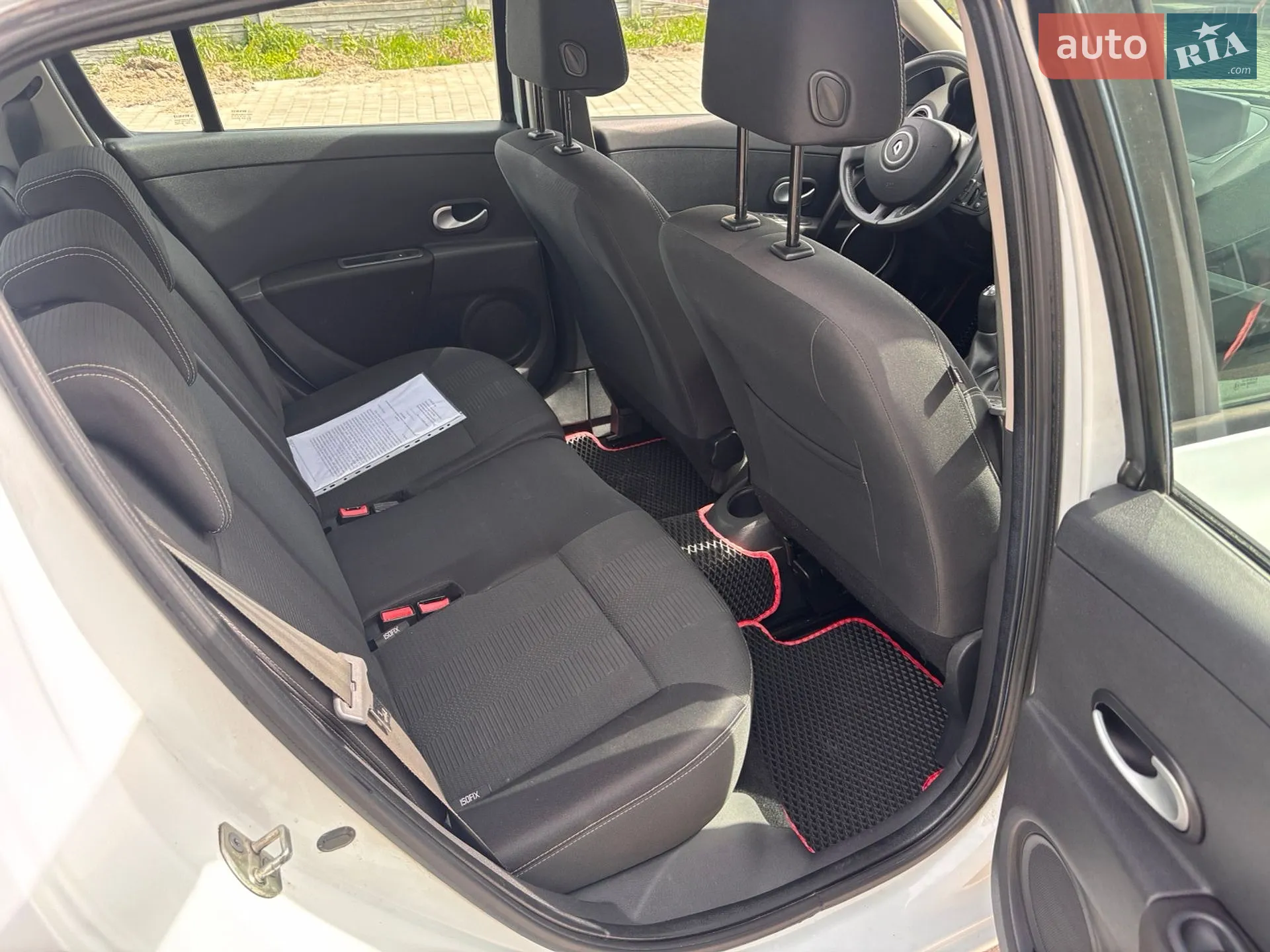 2010 Renault Clio - мініатюра 6