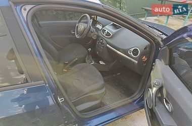 Универсал Renault Clio 2008 в Бориславе