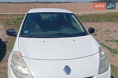 Хэтчбек Renault Clio 2012 в Чернигове