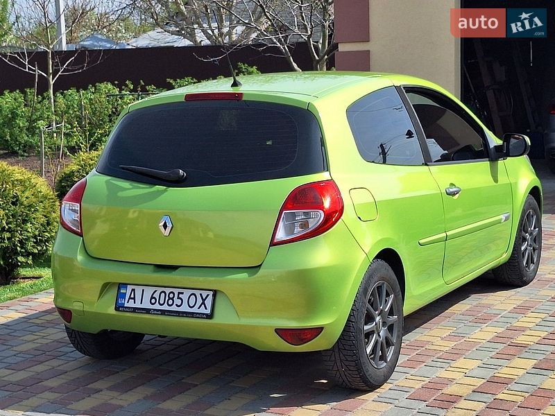 Хетчбек Renault Clio 2009 в Білій Церкві