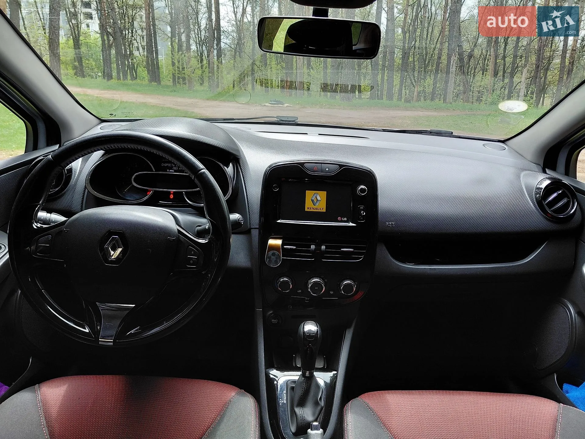 2014 Renault Clio - мініатюра 12