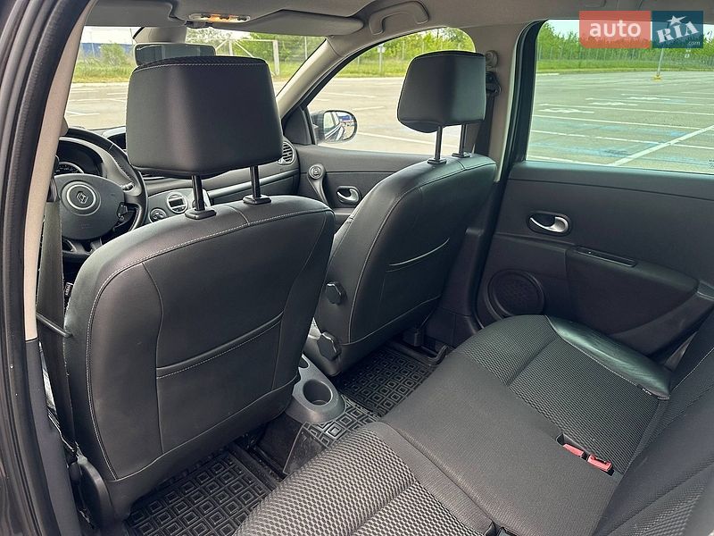 Универсал Renault Clio 2009 в Запорожье