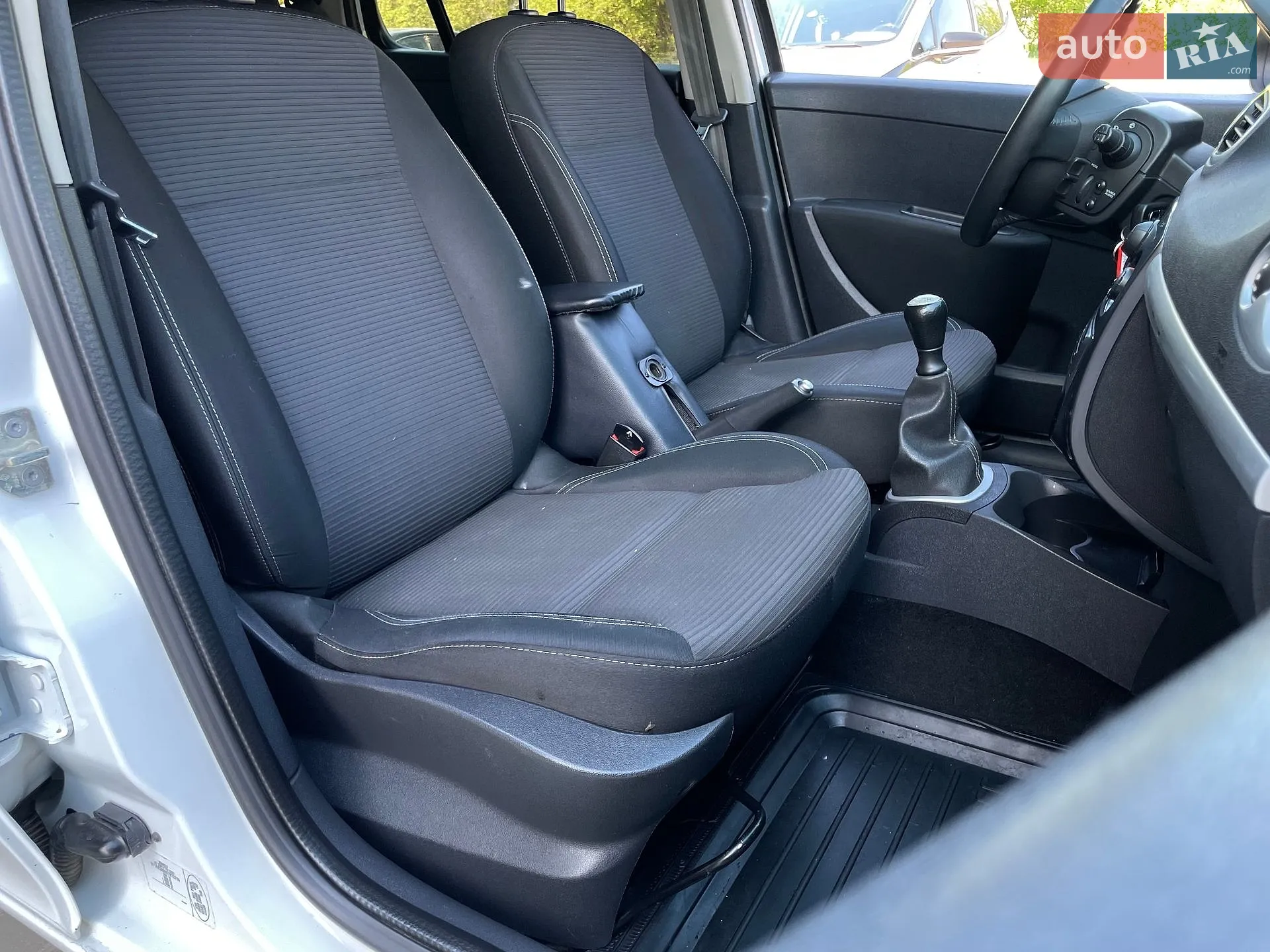 2012 Renault Clio - мініатюра 34