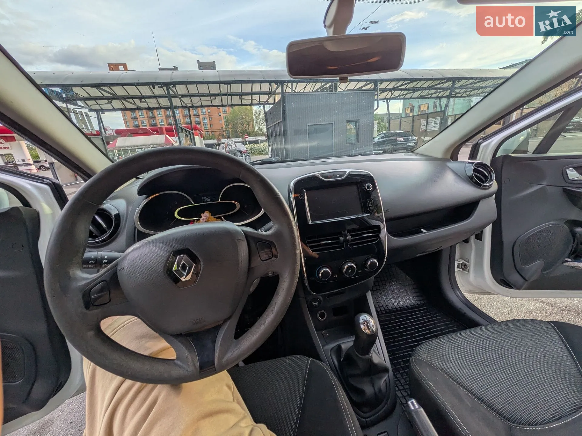 2013 Renault Clio - мініатюра 23