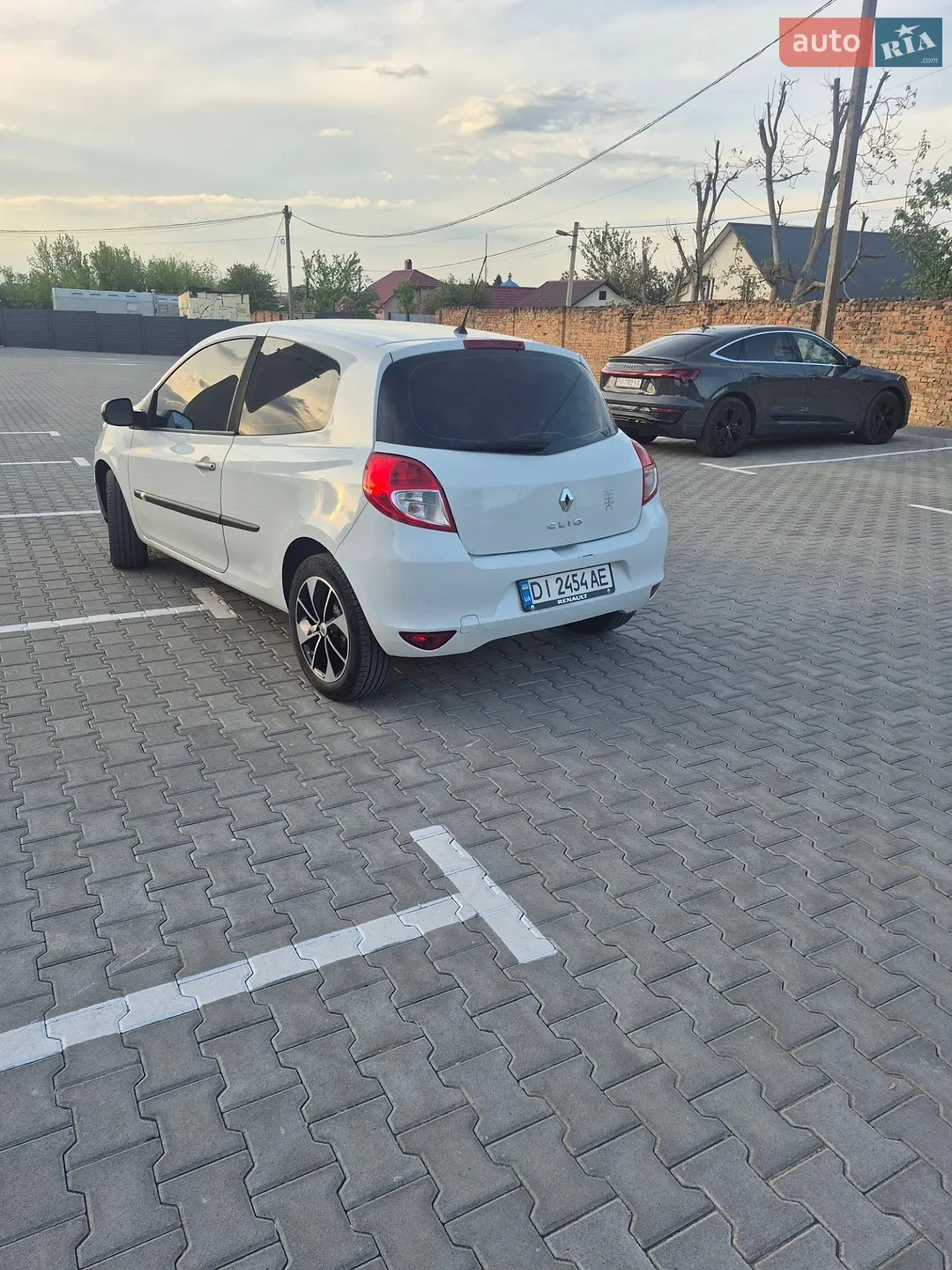 2010 Renault Clio - мініатюра 10
