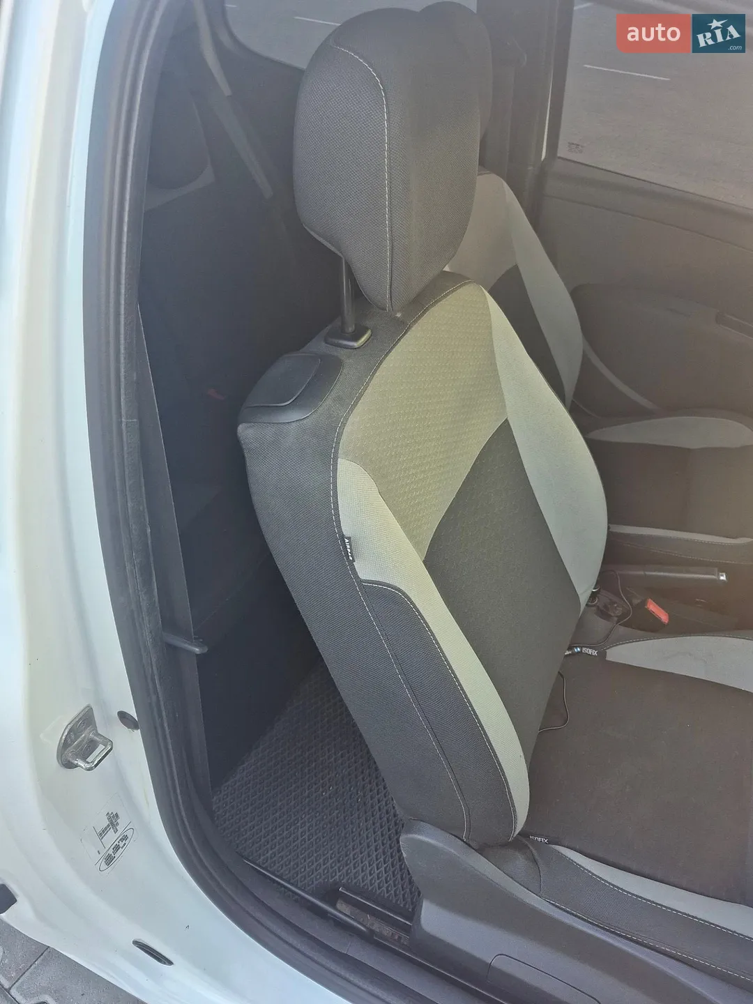 2010 Renault Clio - мініатюра 19