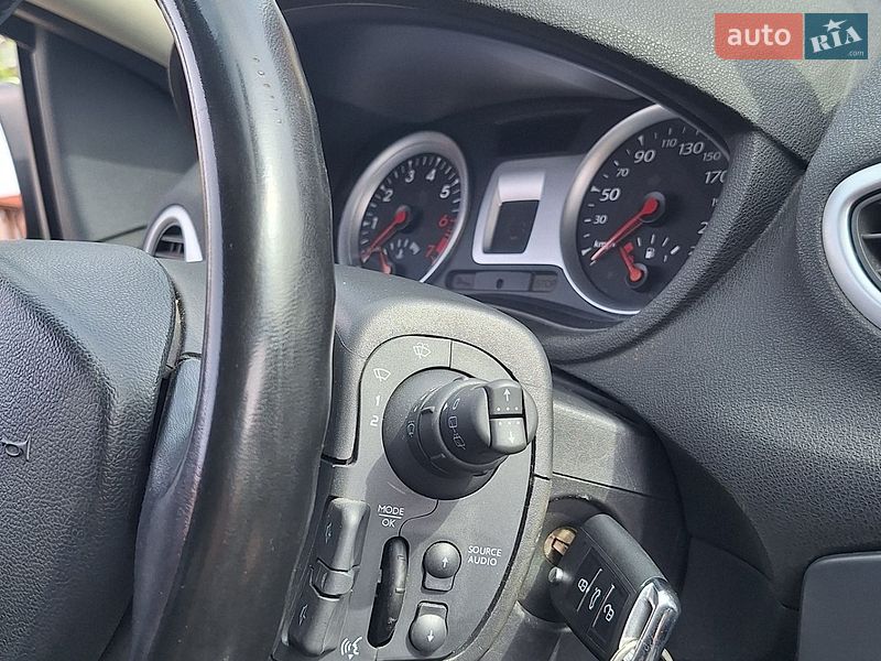 Хэтчбек Renault Clio 2009 в Белой Церкви