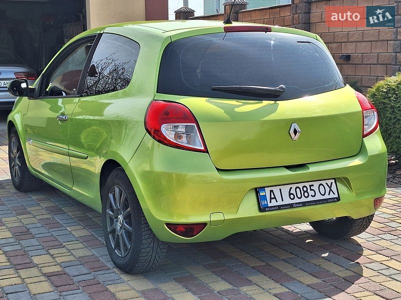Хэтчбек Renault Clio 2009 в Белой Церкви