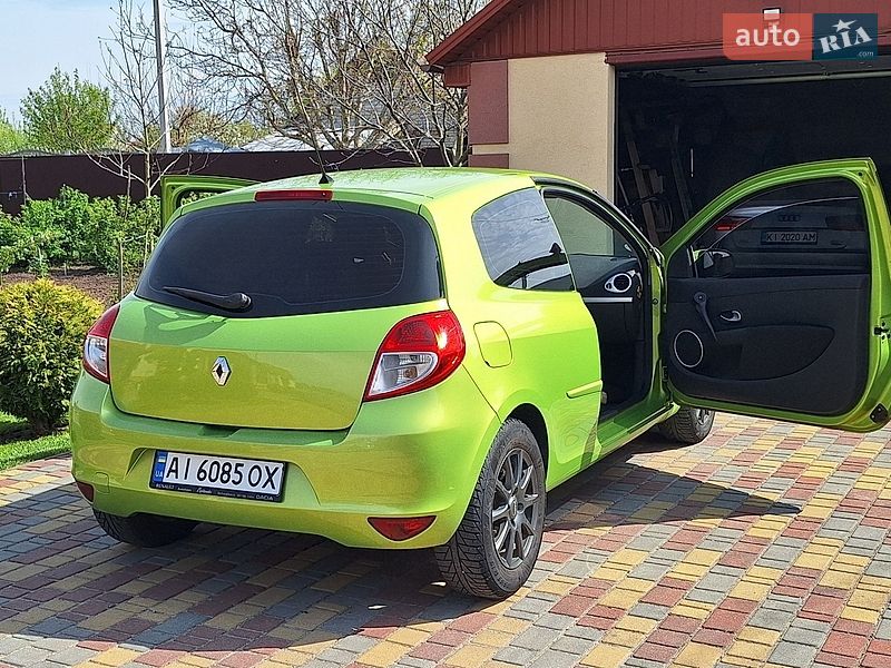 Хэтчбек Renault Clio 2009 в Белой Церкви