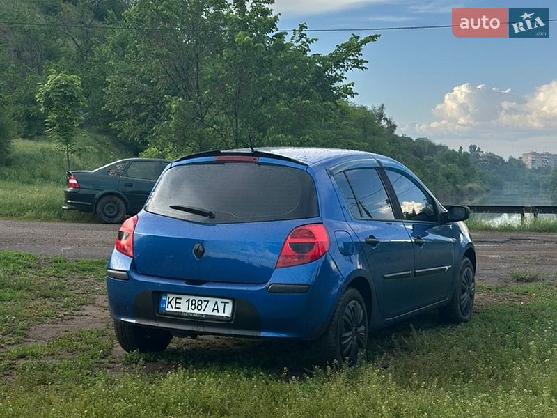 Хетчбек Renault Clio 2007 в Кривому Розі фото 2 Хетчбек Renault Clio 2007 в Кривому Розі