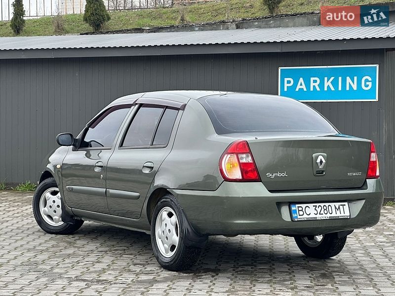 Седан Renault Clio 2007 в Дрогобичі