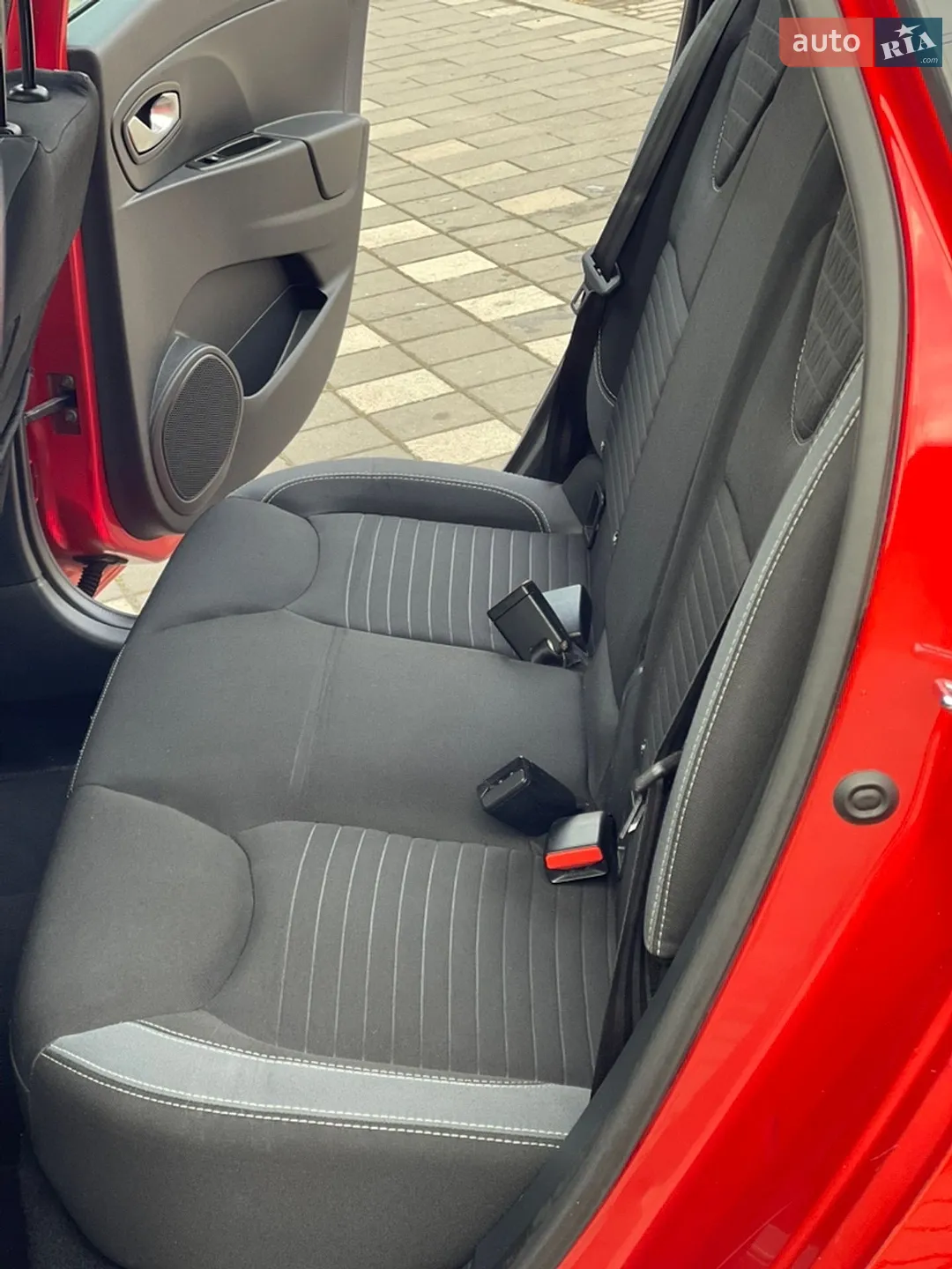 2017 Renault Clio - мініатюра 87