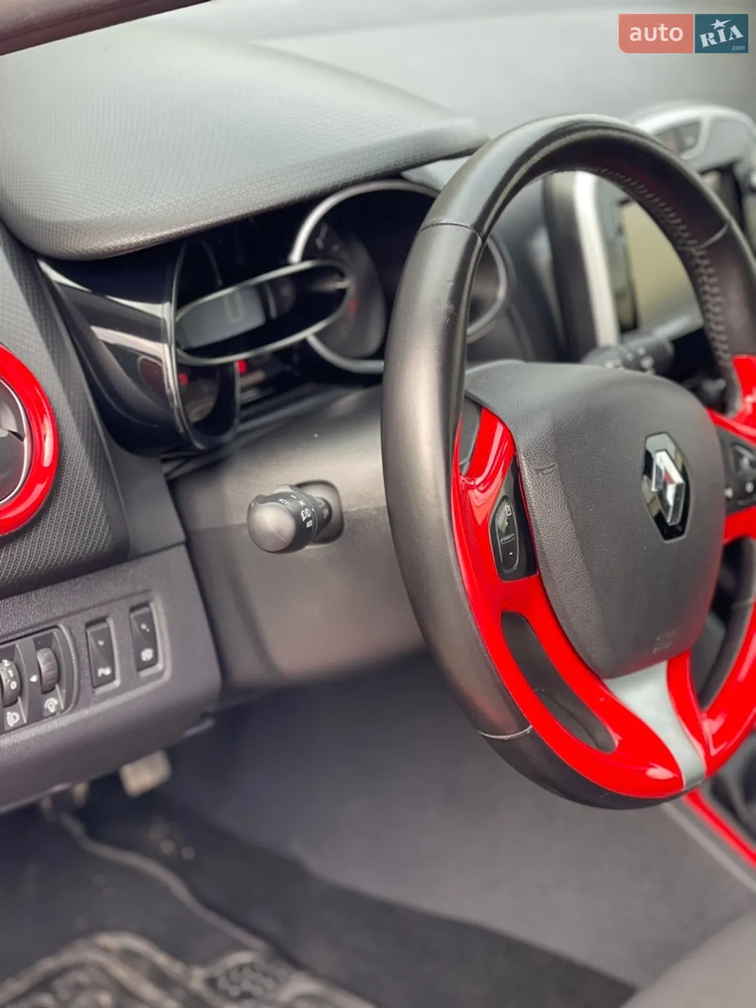 2017 Renault Clio - мініатюра 97