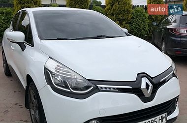 Хэтчбек Renault Clio 2015 в Долине
