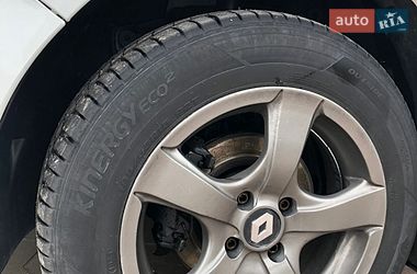 Хетчбек Renault Clio 2015 в Долині