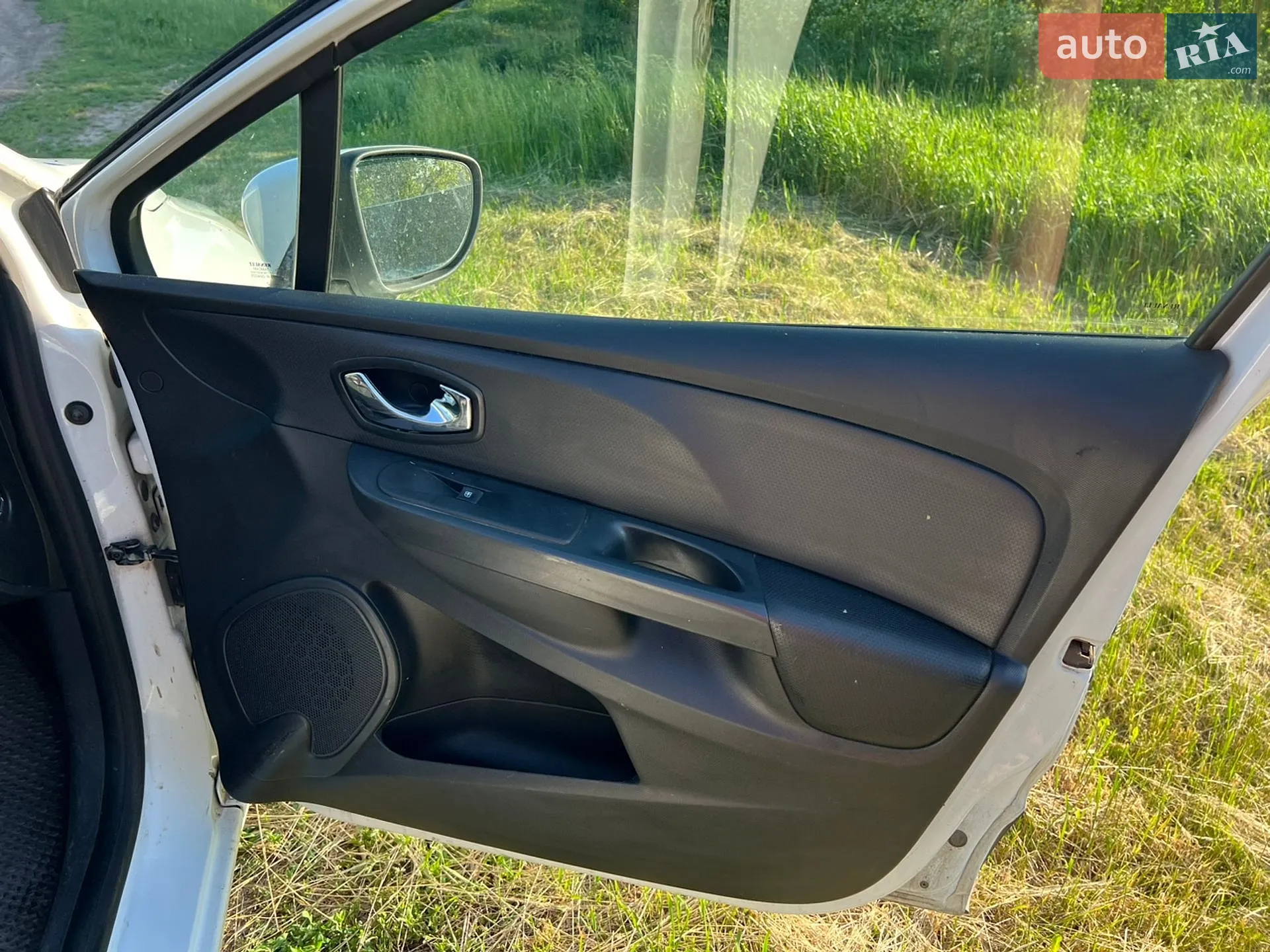 2012 Renault Clio - мініатюра 17