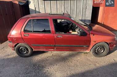 Хэтчбек Renault Clio 1995 в Броварах