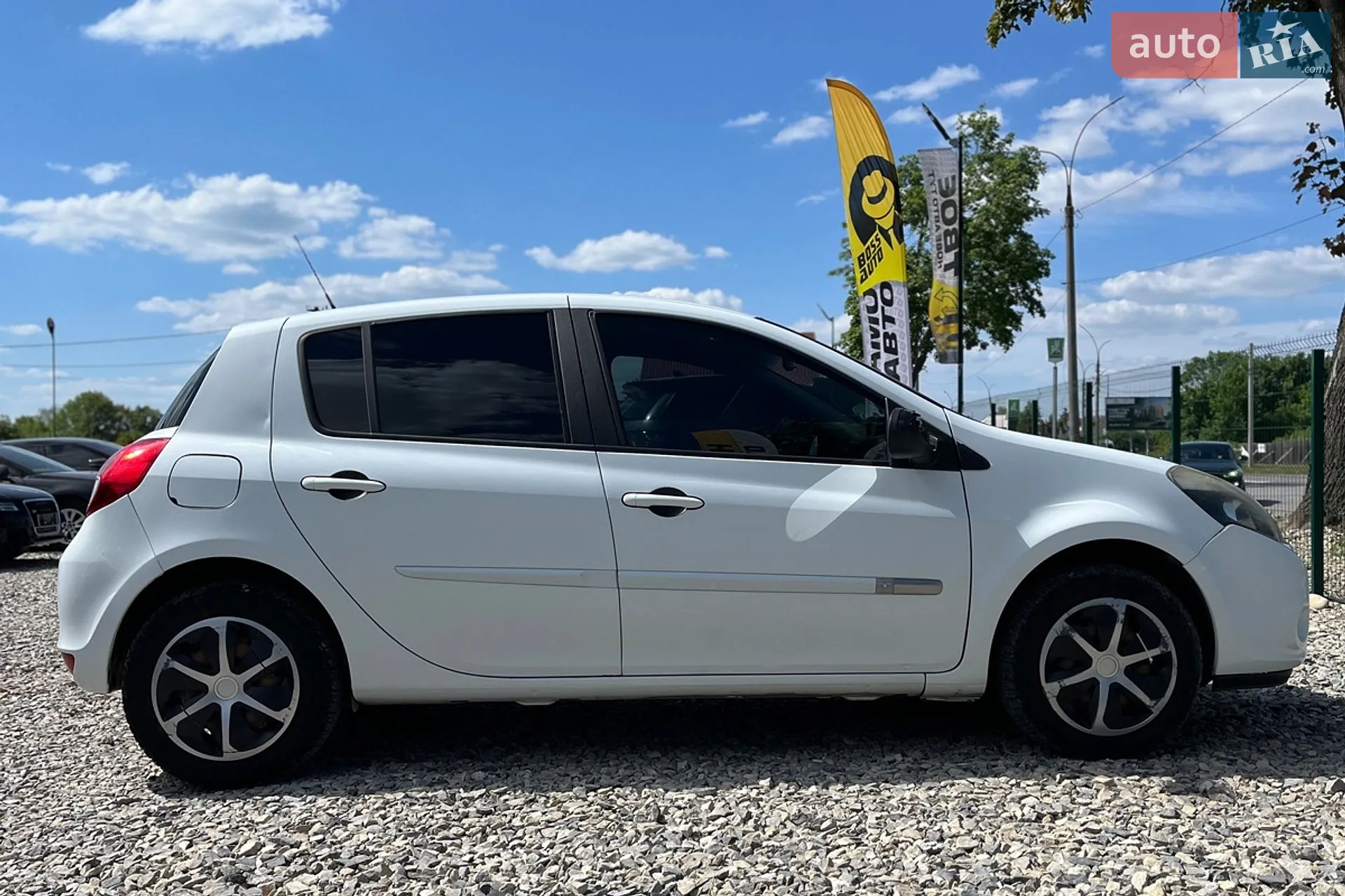 2011 Renault Clio - мініатюра 8