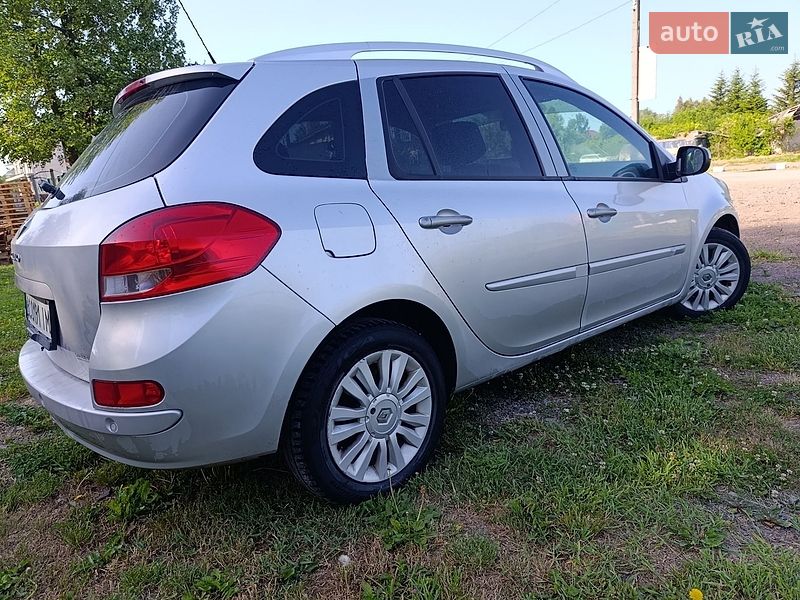 Універсал Renault Clio 2010 в Жидачові