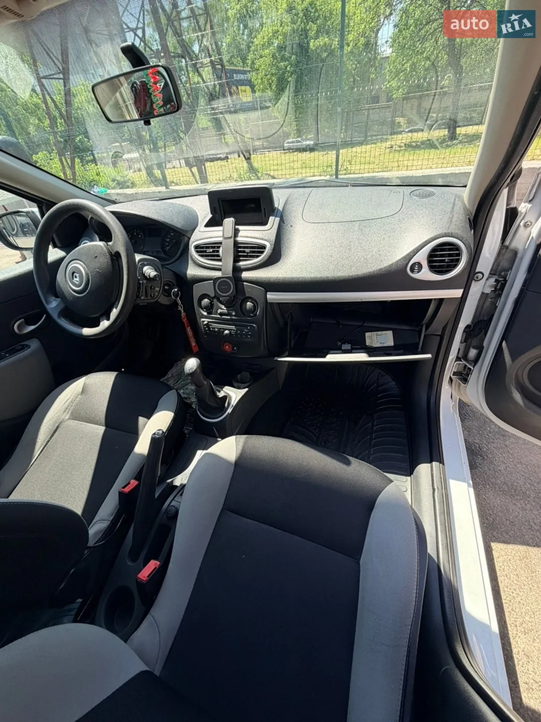 2012 Renault Clio - мініатюра 11
