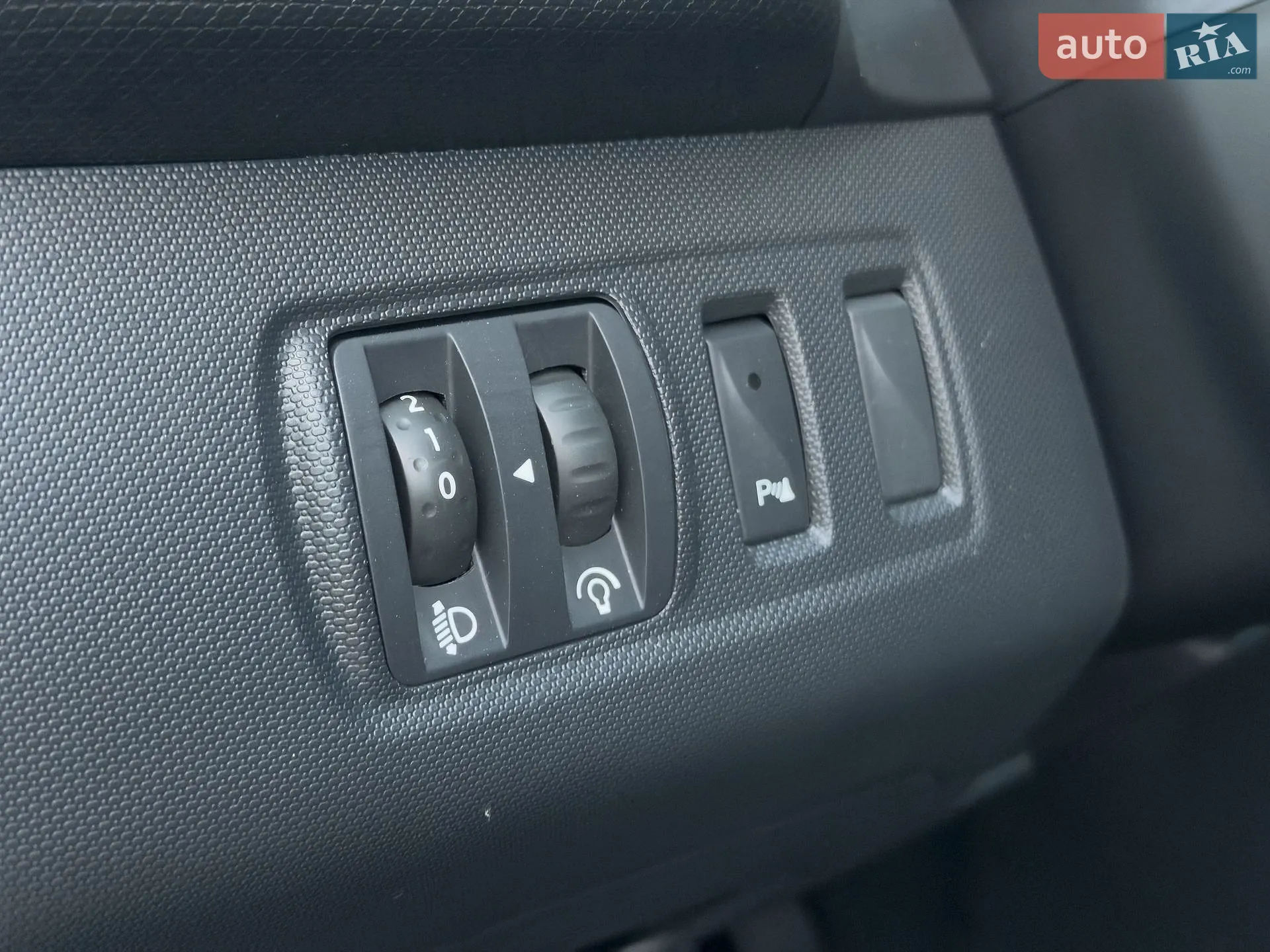 2015 Renault Clio - мініатюра 17