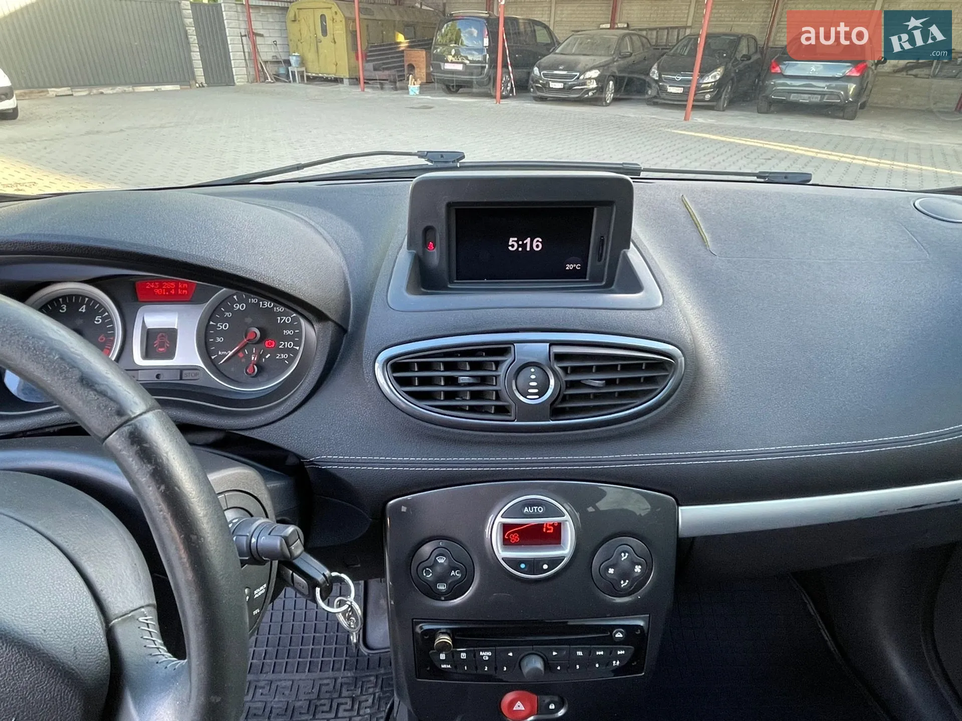 2010 Renault Clio - мініатюра 22