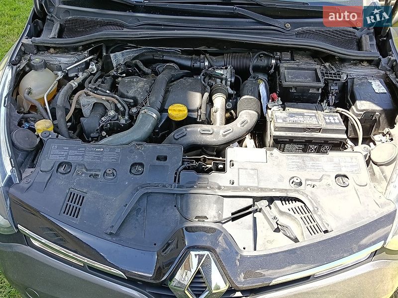 Хэтчбек Renault Clio 2015 в Бурштыне