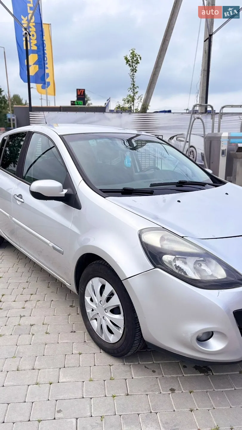 2011 Renault Clio - мініатюра 4