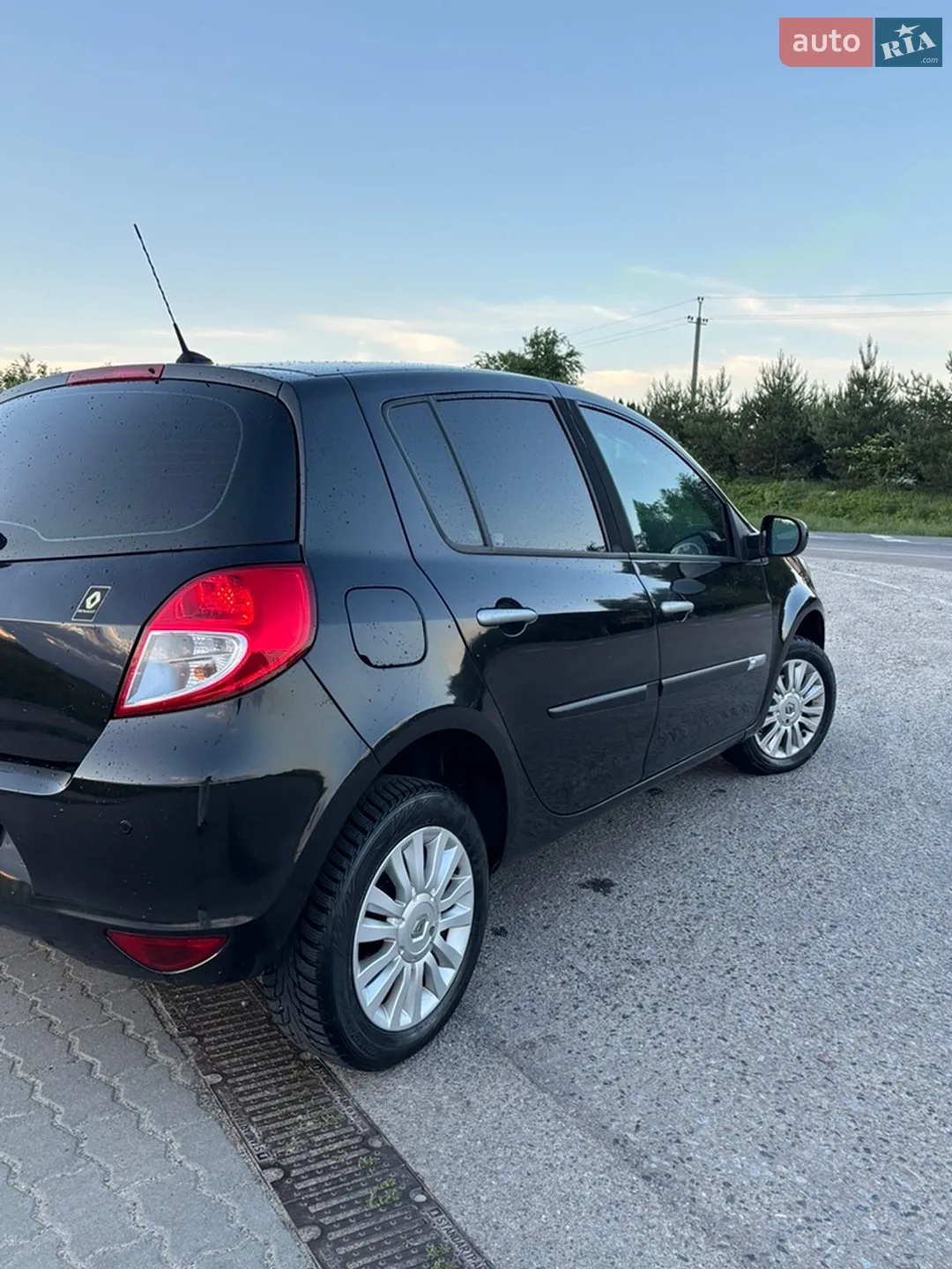 2010 Renault Clio - мініатюра 8