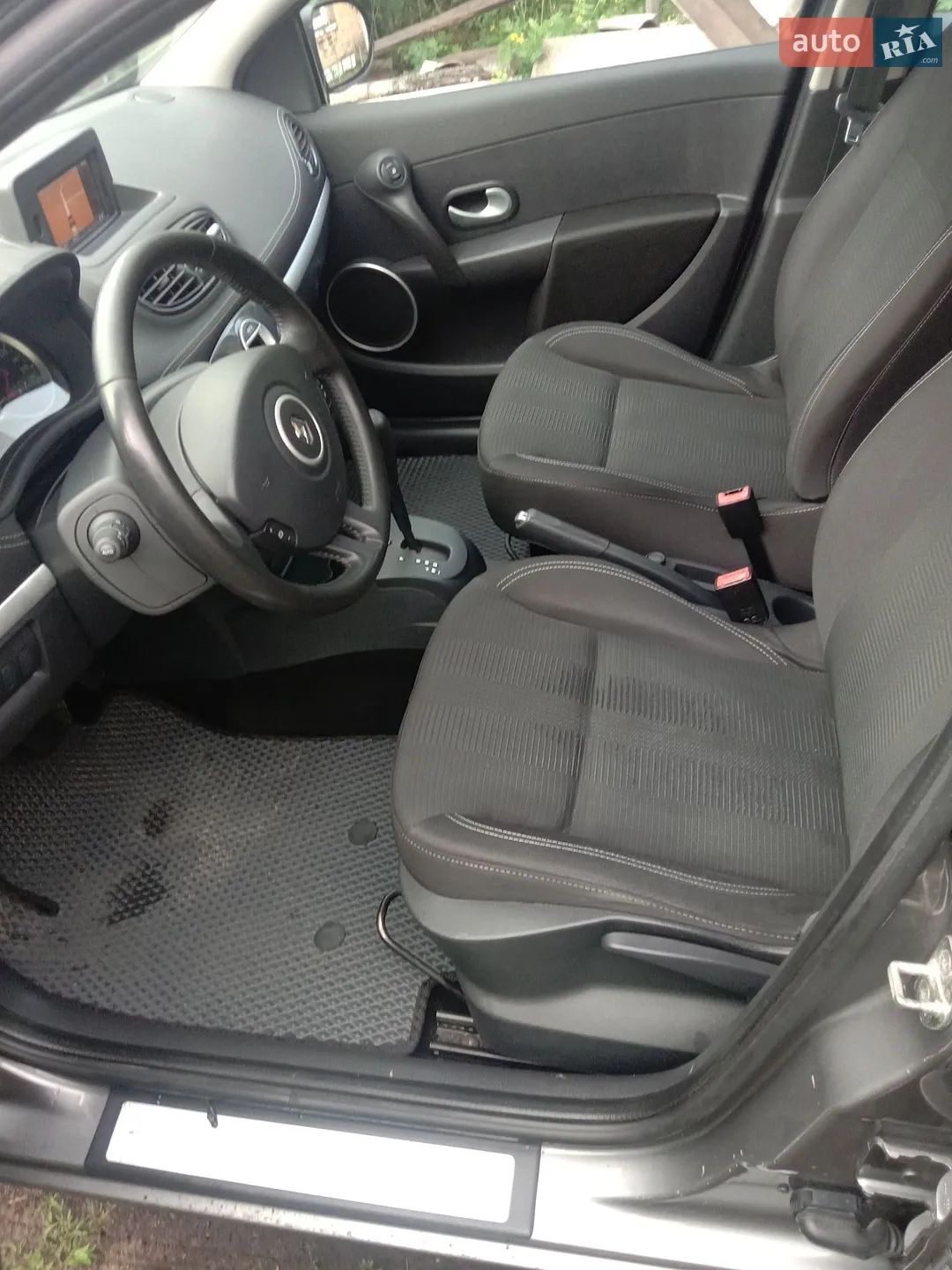 2011 Renault Clio - мініатюра 42