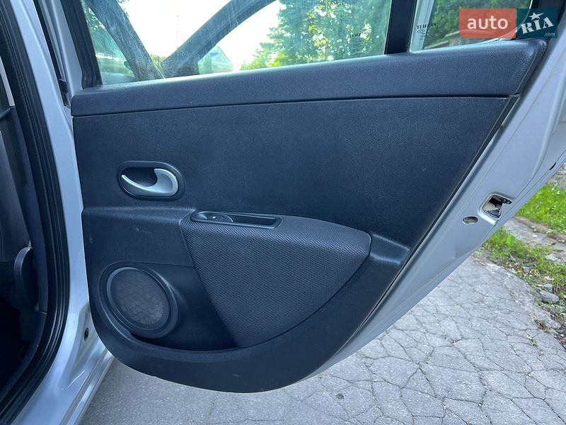 Універсал Renault Clio 2007 в Вінниці фото 26 Універсал Renault Clio 2007 в Вінниці