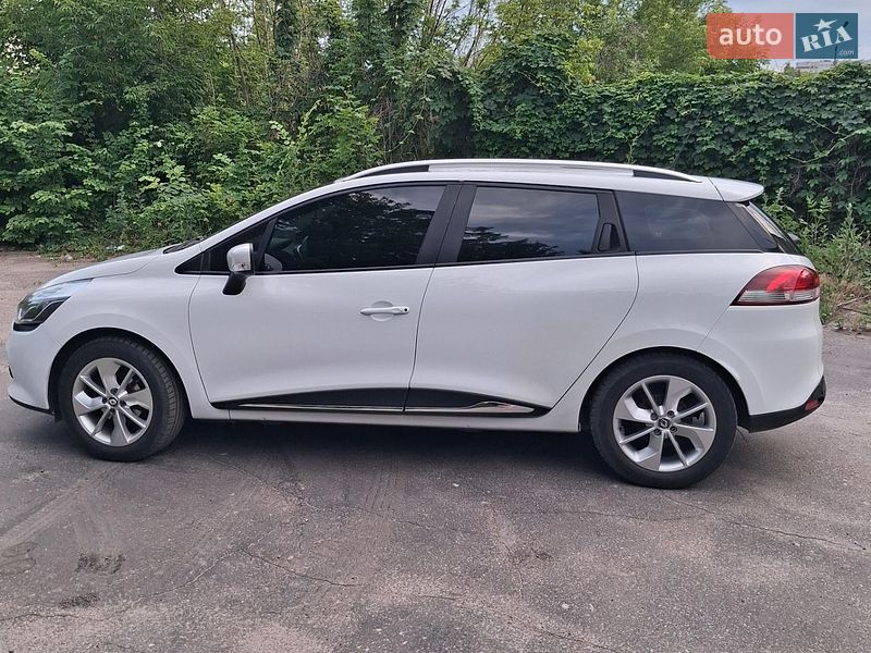 Универсал Renault Clio 2016 в Конотопе