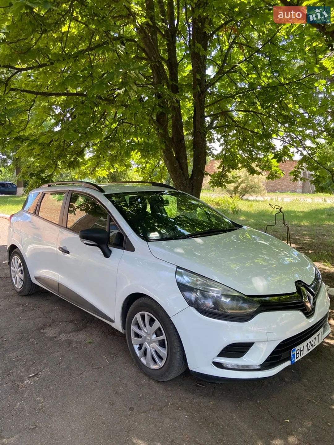2017 Renault Clio - мініатюра 2