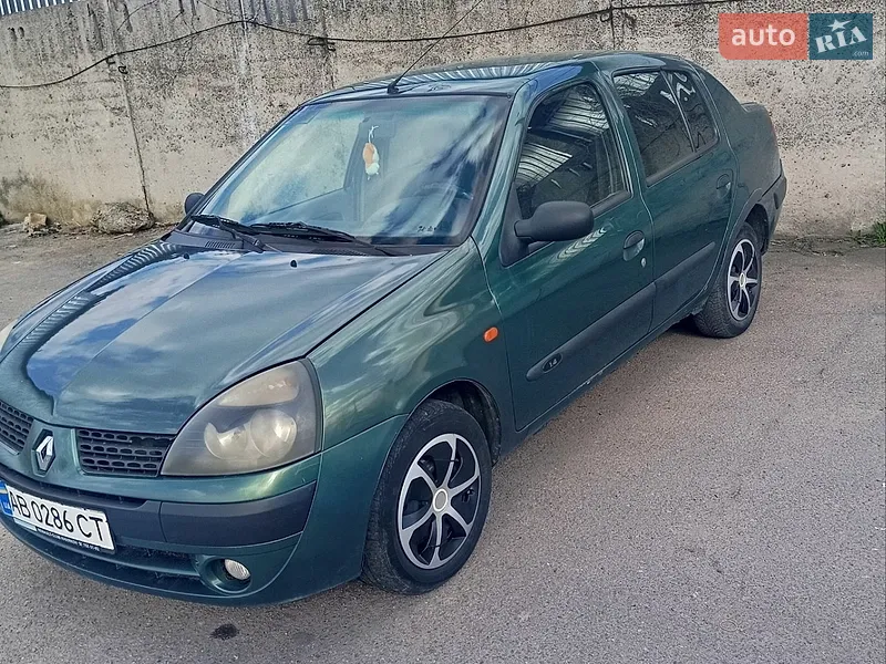 Renault Clio 2003