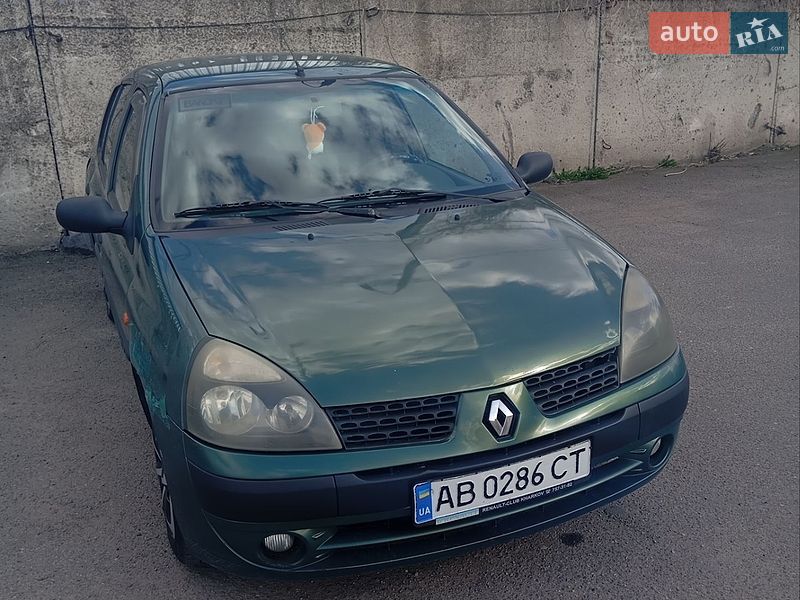Хэтчбек Renault Clio 2003 в Виннице