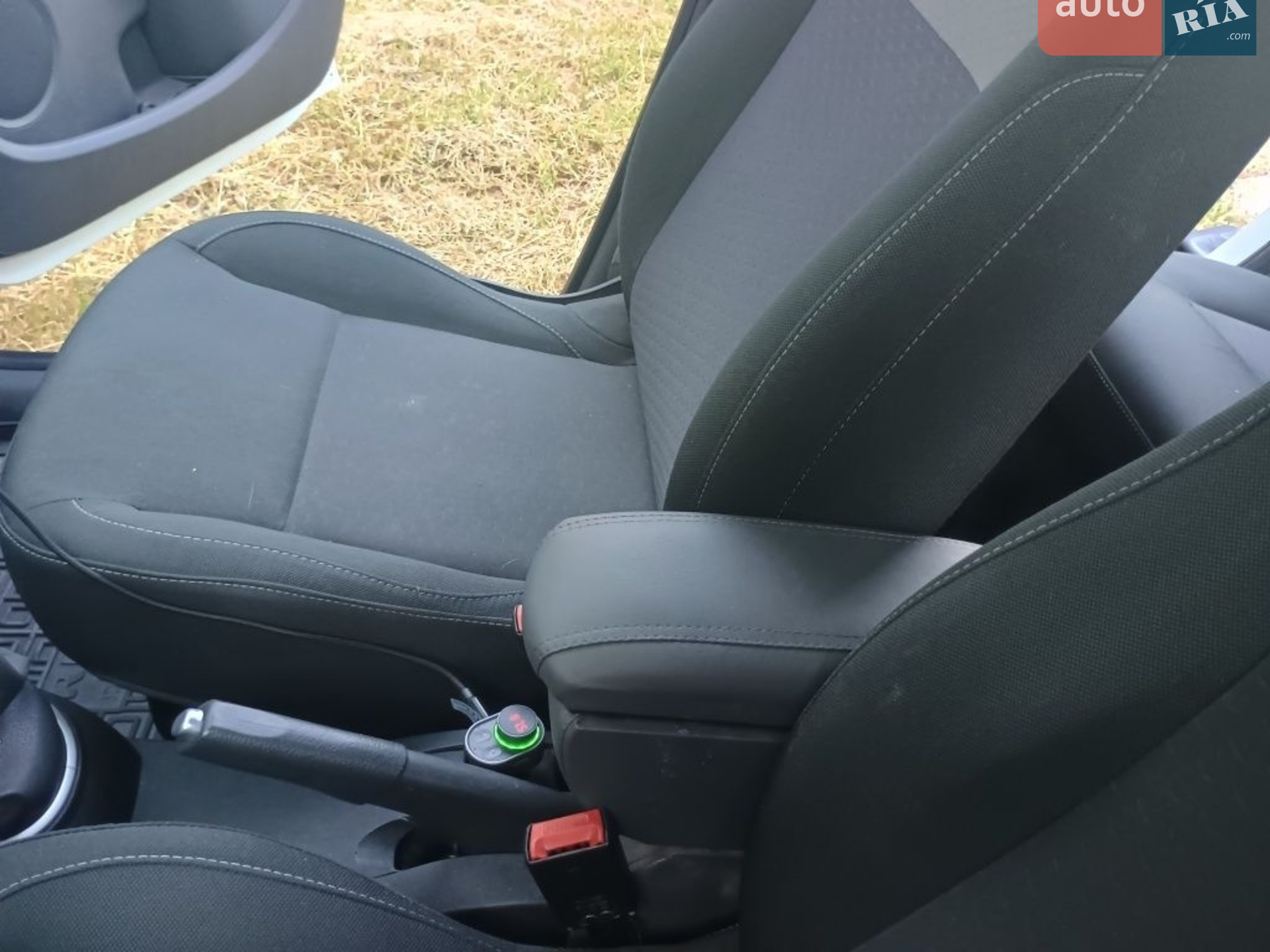 Renault Clio 2010 VIN VF1KR2V0H44666384 фото оголошення 4 з 5