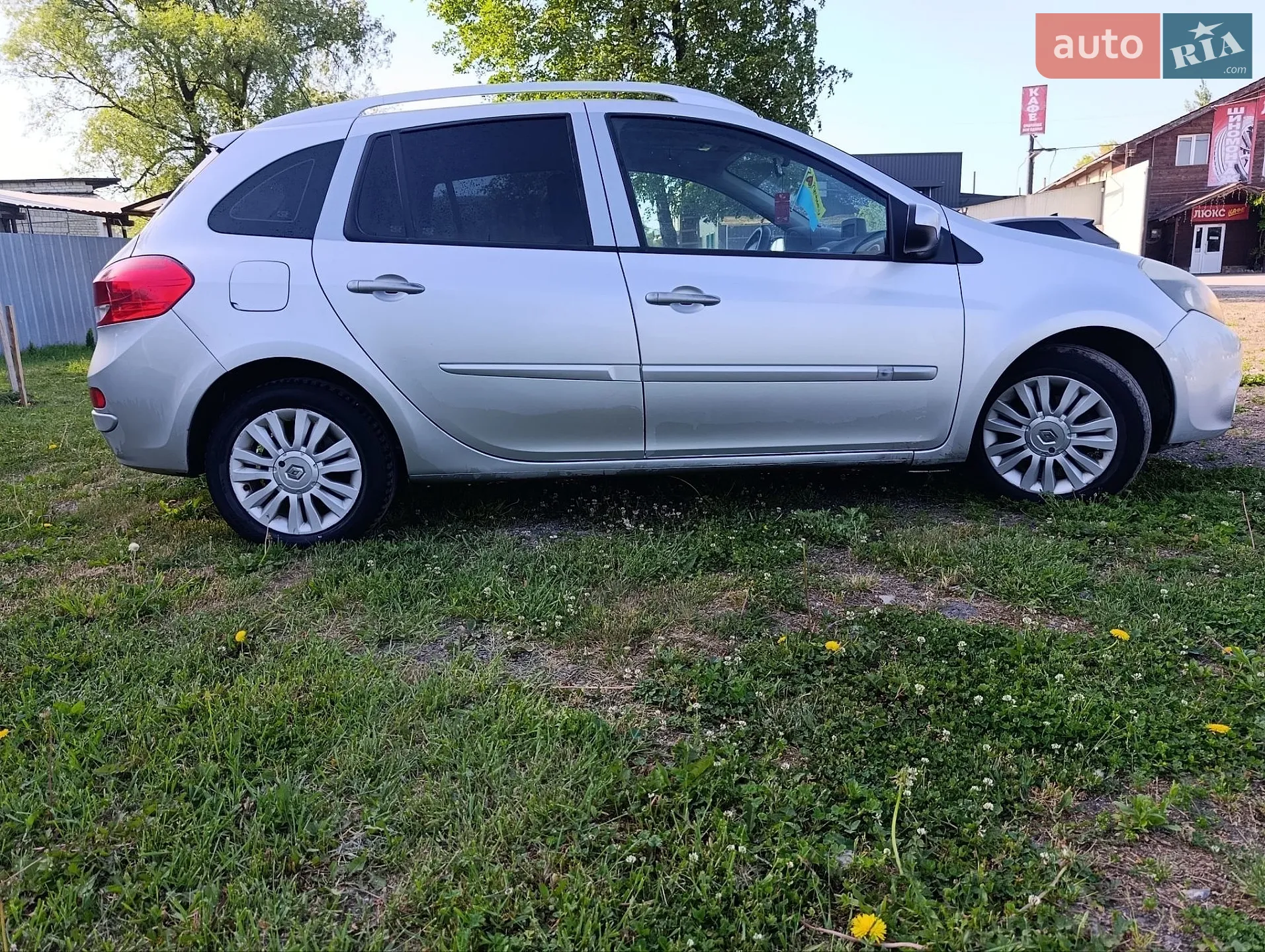 2010 Renault Clio - мініатюра 11