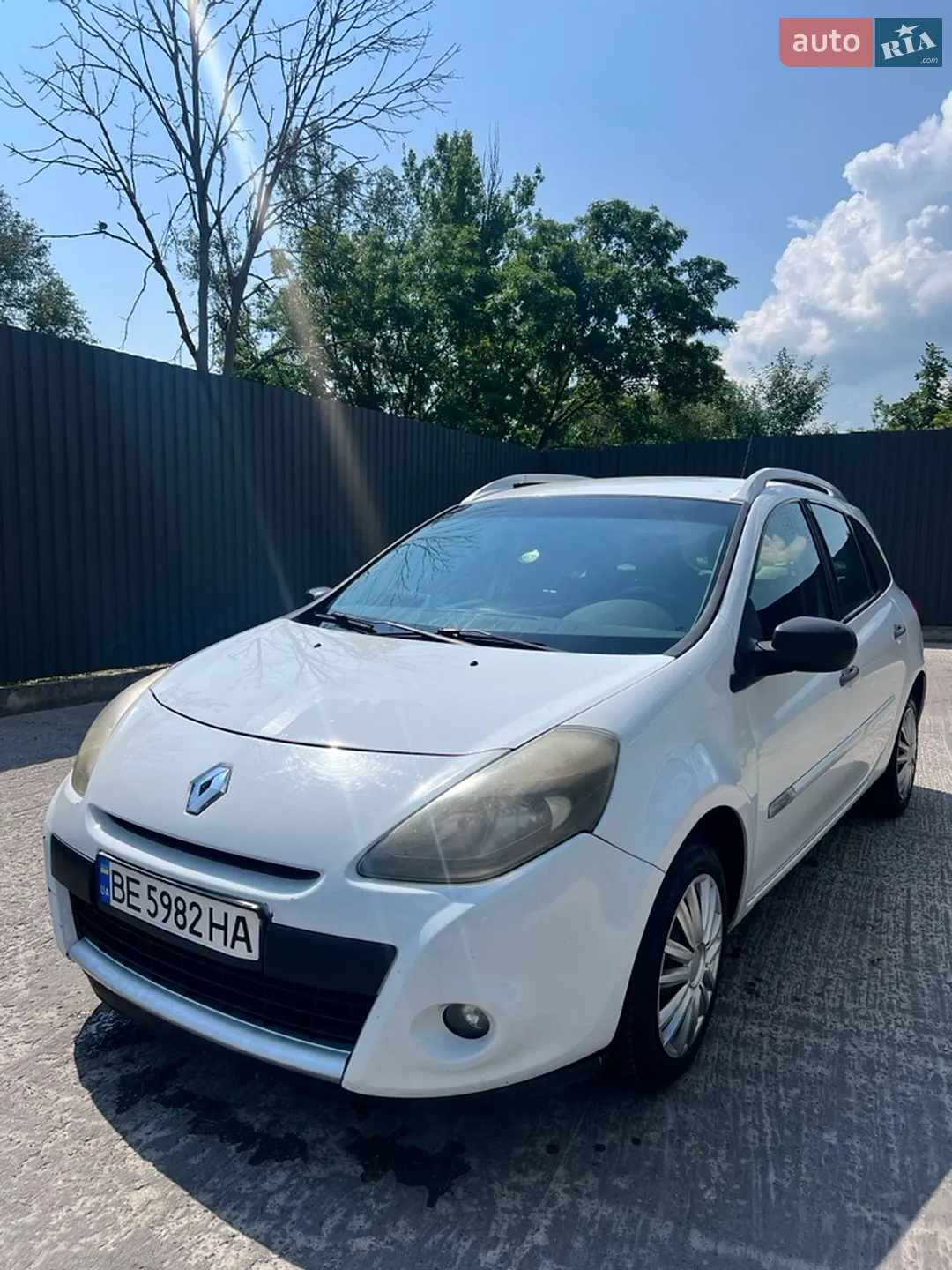 2011 Renault Clio - фото 1
