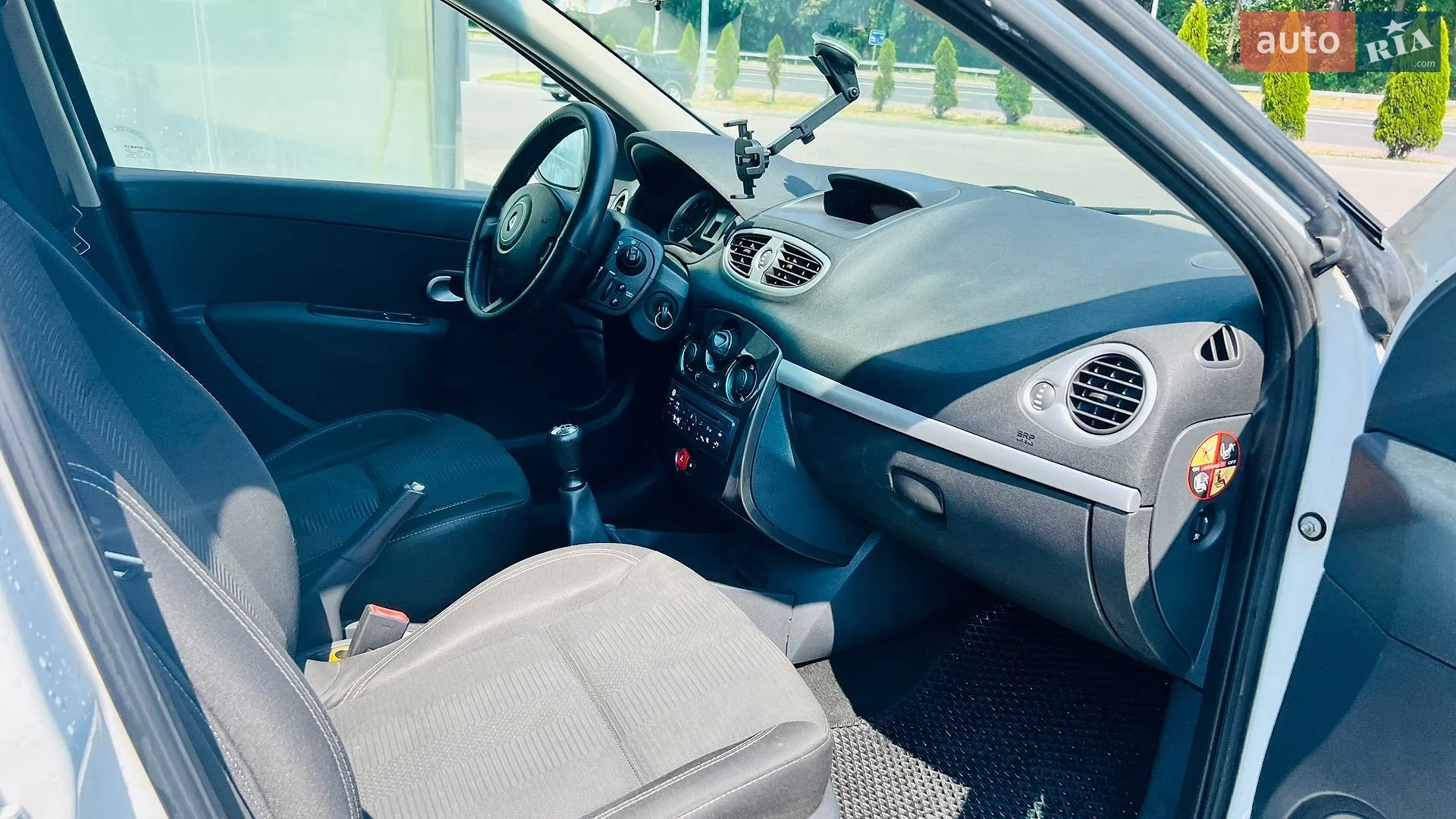 2011 Renault Clio - мініатюра 23