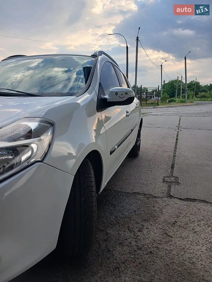 2010 Renault Clio - мініатюра 14
