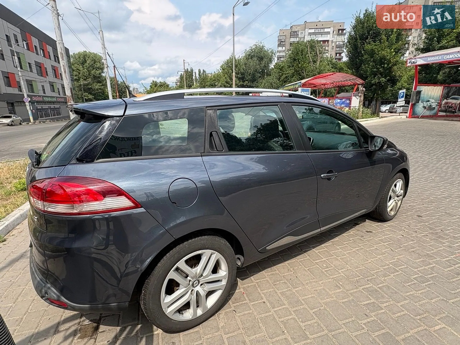 2016 Renault Clio - мініатюра 12