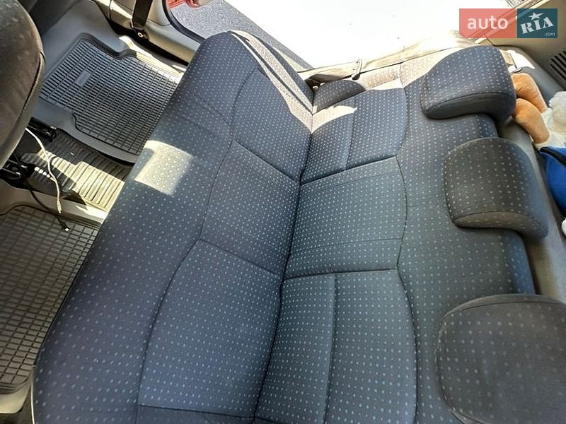 Седан Renault Clio 2006 в Львові