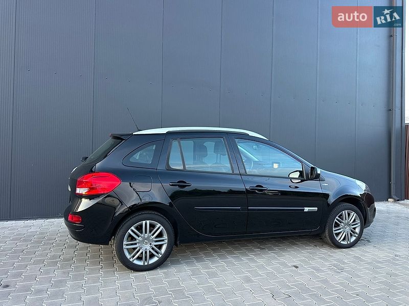 Універсал Renault Clio 2012 в Луцьку