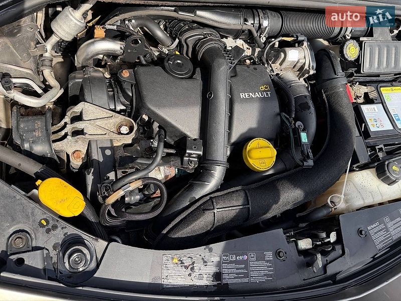 Универсал Renault Clio 2011 в Луцке