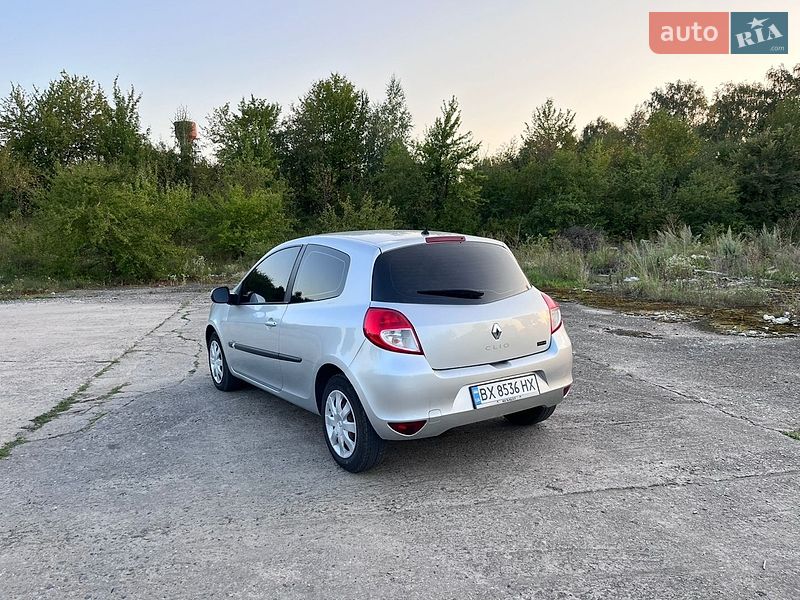 Хетчбек Renault Clio 2013 в Деражні фото 5 Хетчбек Renault Clio 2013 в Деражні