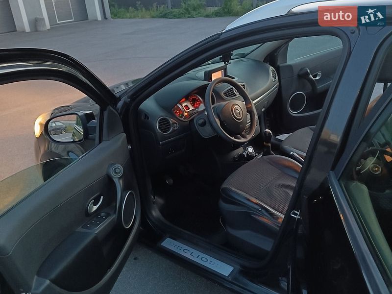 Универсал Renault Clio 2010 в Виннице