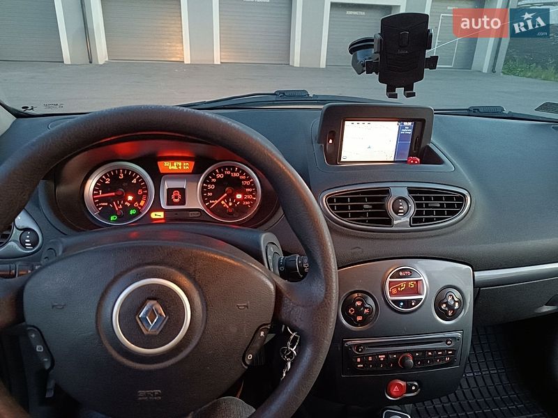Универсал Renault Clio 2010 в Виннице