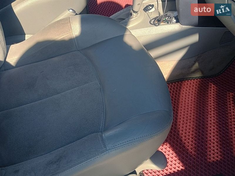 Хэтчбек Renault Clio 2002 в Мурованых Куриловцах