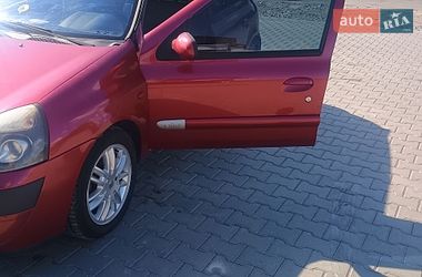 Хэтчбек Renault Clio 2002 в Мурованых Куриловцах